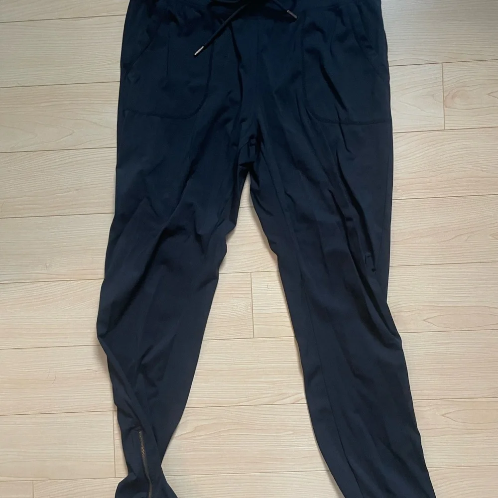 ZYIA Black Track Pants size small - Picture 2 of 7